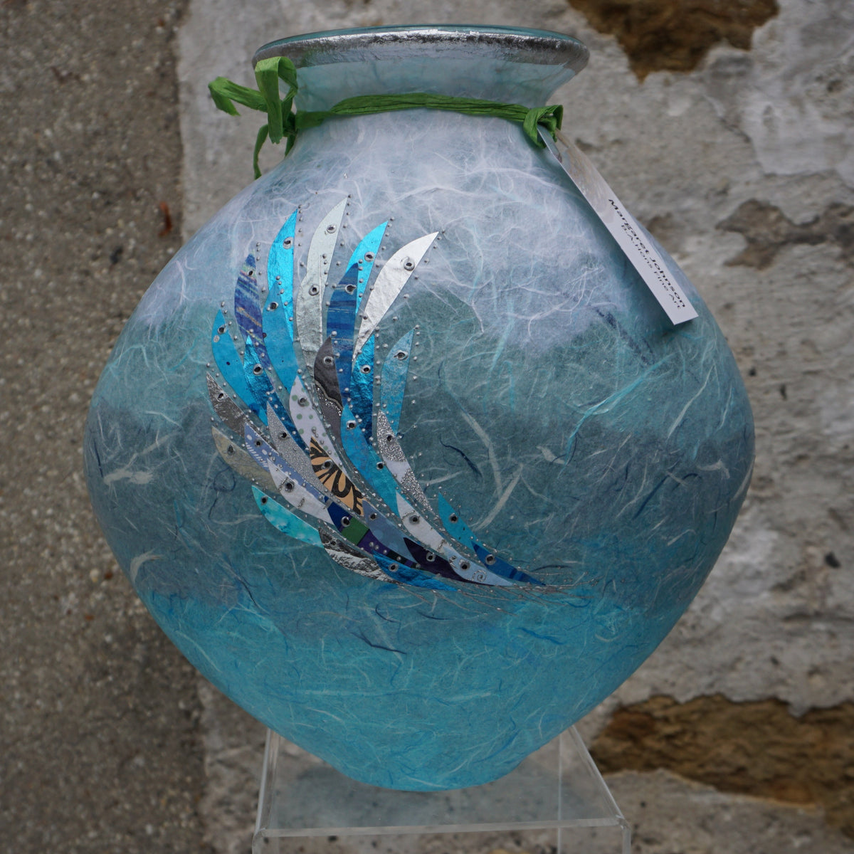 Curved Vase - Blue