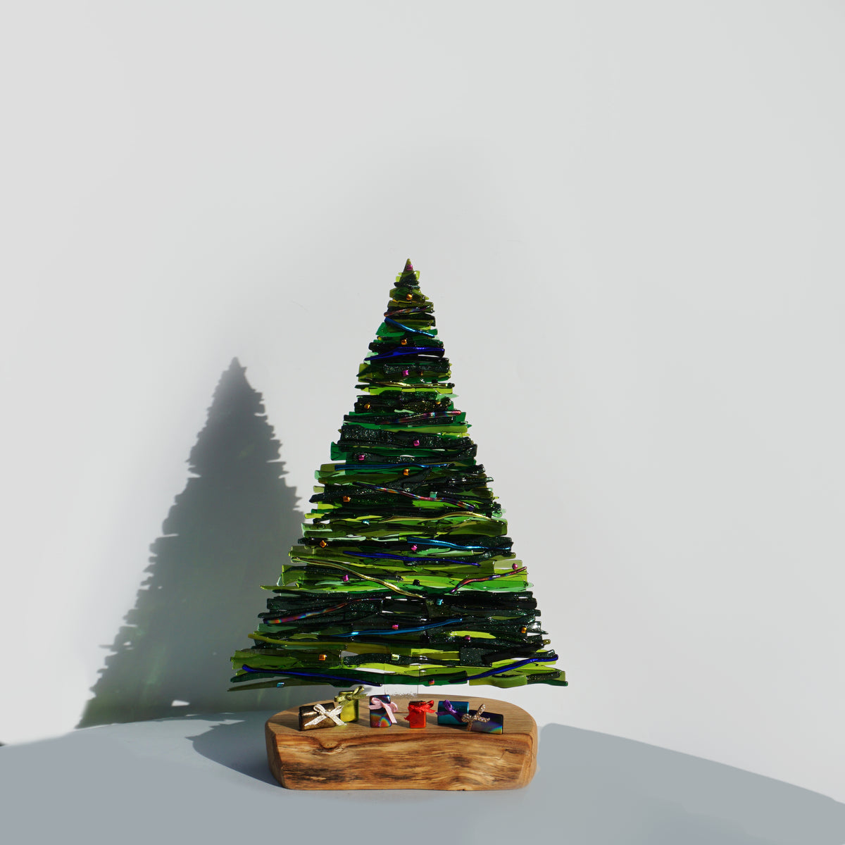 Christmas Tree with Presents - Large