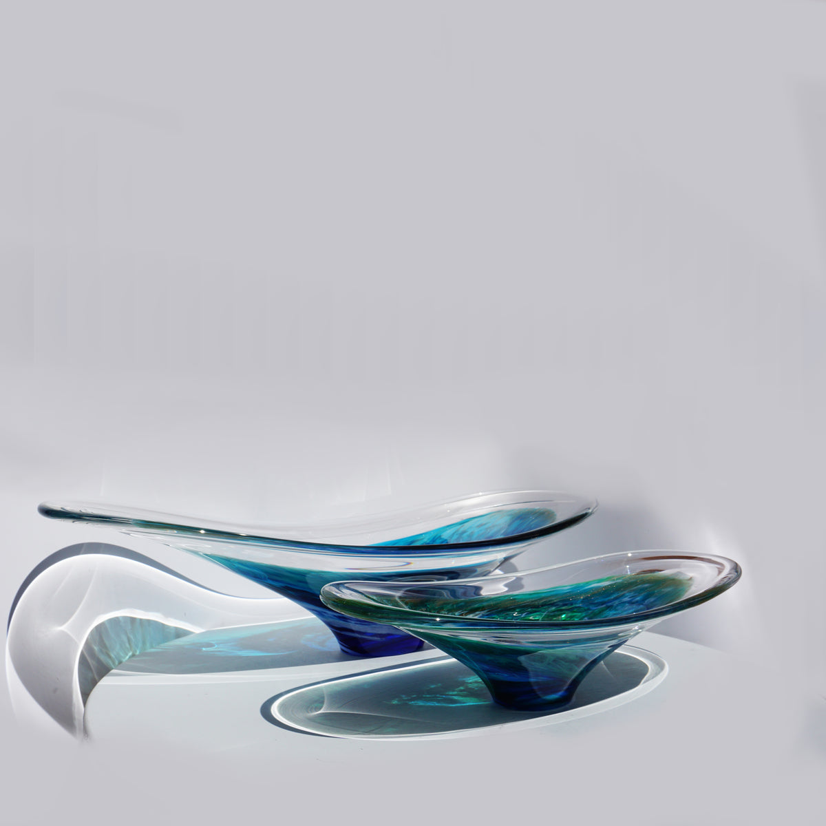 Shoal Bowl - Large (Blue Aqua)