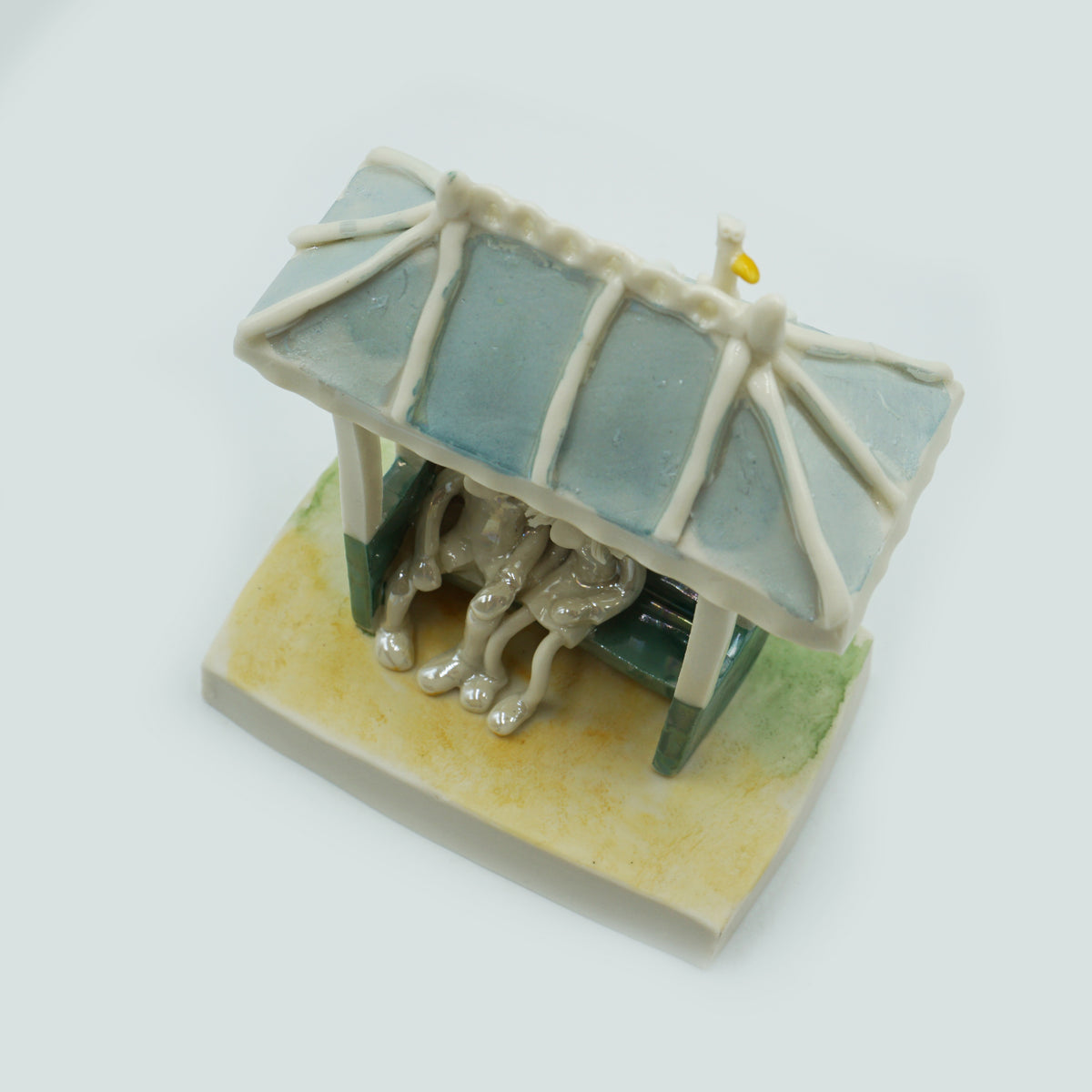 Seaside Shelter Couple