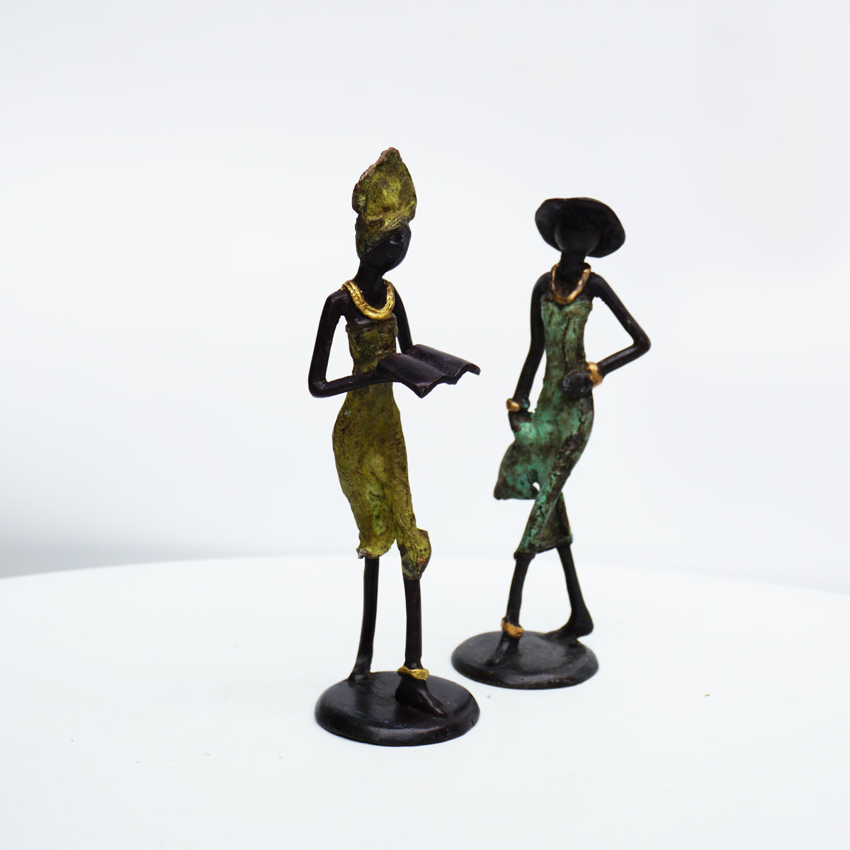 Axelle - Solid Bronze