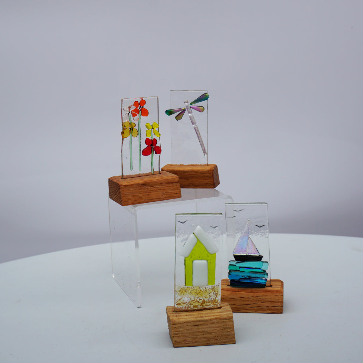 Small Single Standing Panel