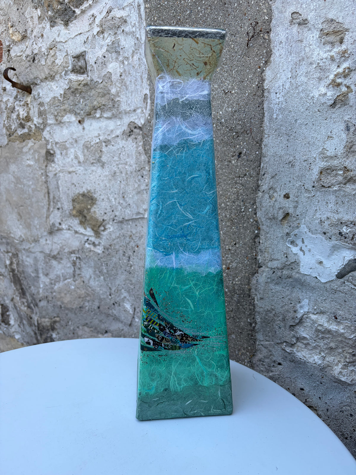 Pyramid Vase - Medium (Blue/Aqua)