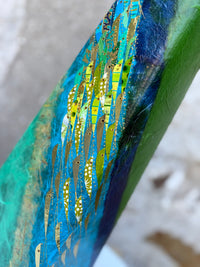 Pyramid Vase - Large (Blue/Green)