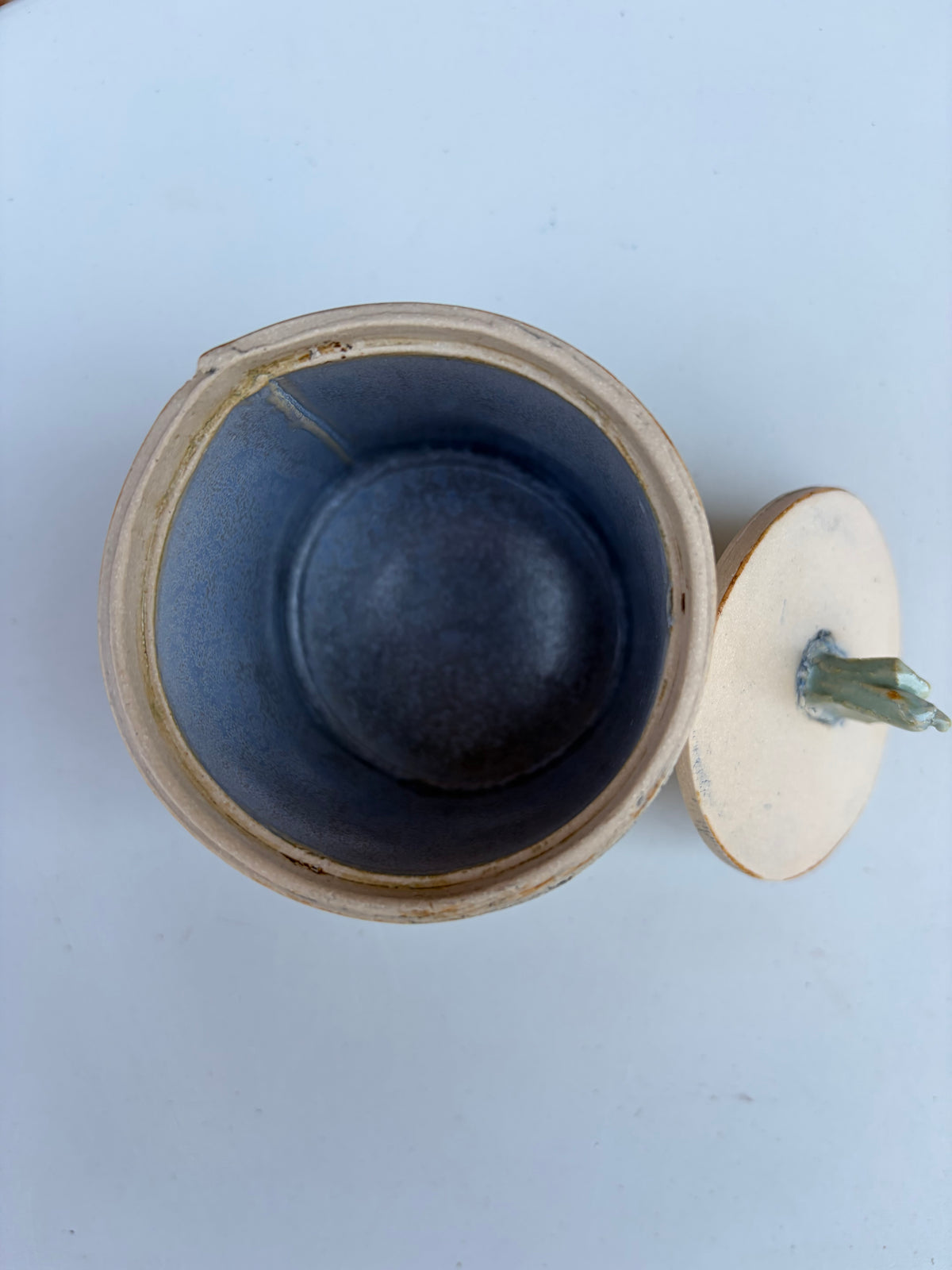 Lidded Jar 1/4