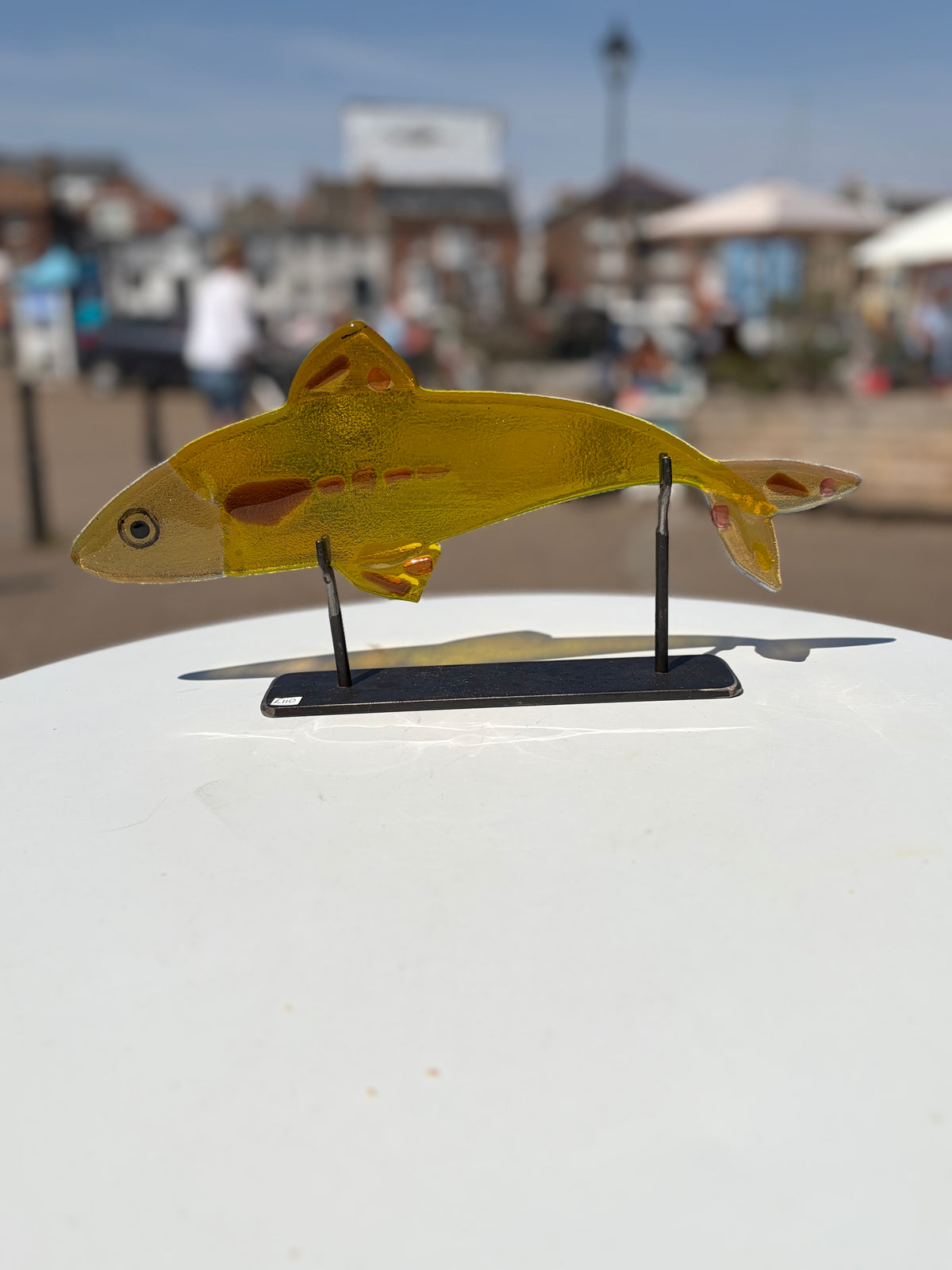 Fish on Stand (Yellow)