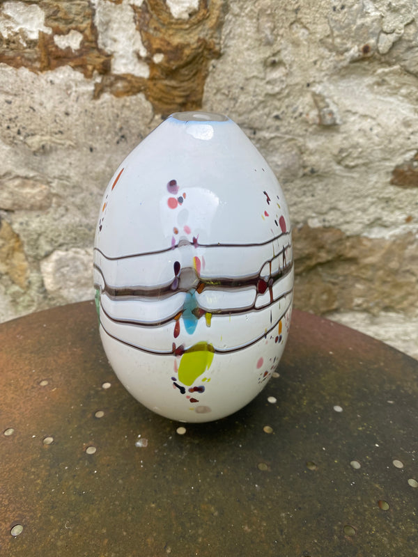 Pebble Closed Vase - Medium
