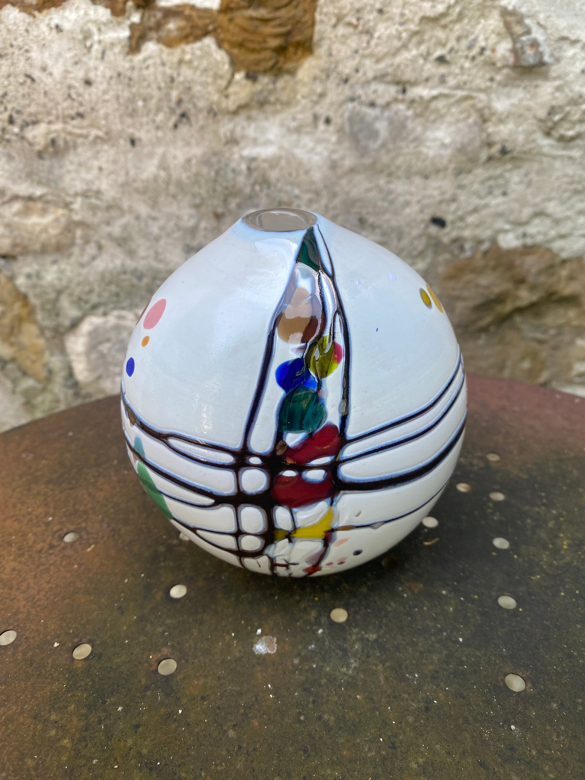Pebble Closed Vase - Small
