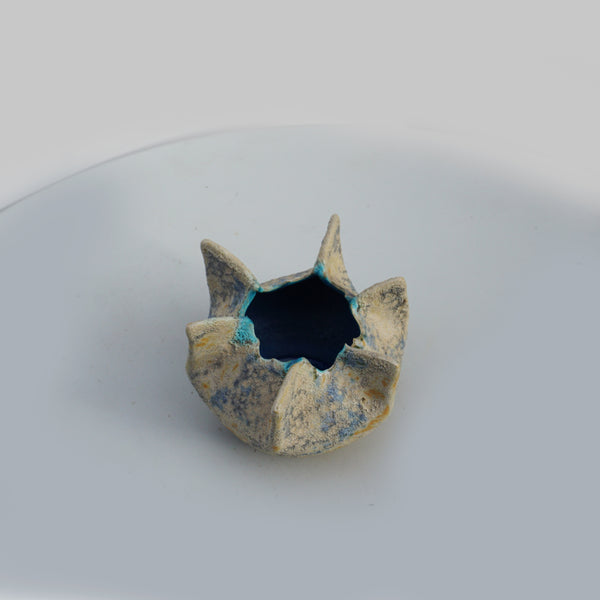 Small Jagged Pot #2